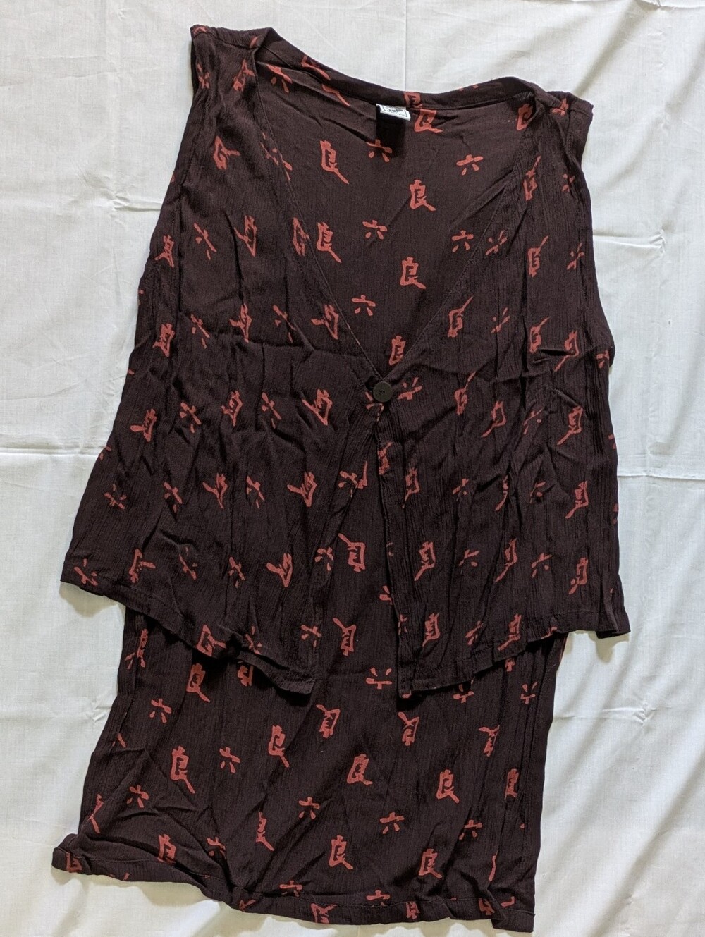 Nusantara Asian Crafts High Low Sleeveless Cardigan